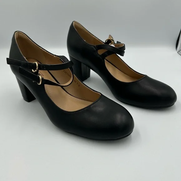 Elegant Black Mary Jane Heels - Picture 4 of 14